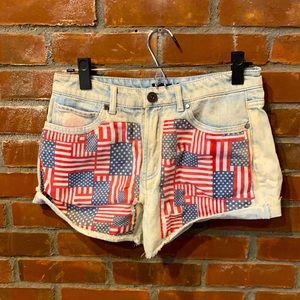 Forever 21 American Flag Jean Shorts Size 28
